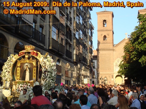 la-paloma-procession-church-madrid-2009.jpg
