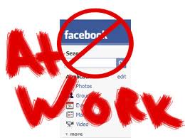Trik menggunakan Facebook di kantor agar tidak ketahuan